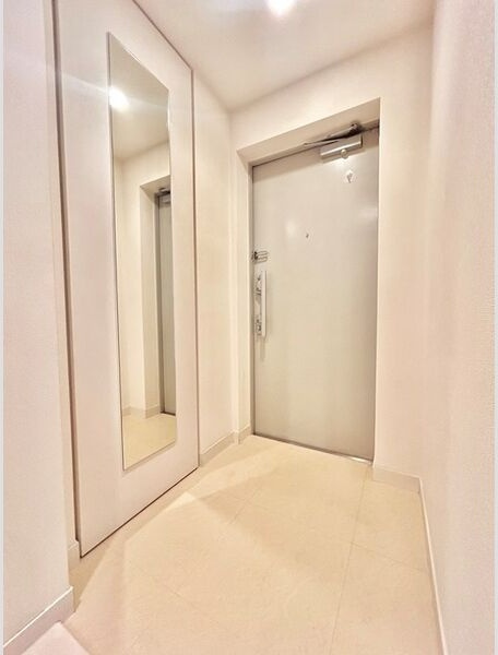 ザ・マリンスクエアの玄関