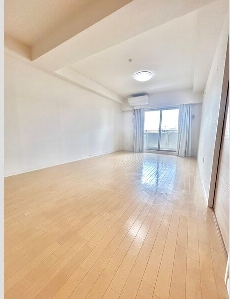 ザ・マリンスクエアの居間・リビング