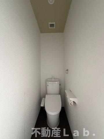 マリーダのトイレ