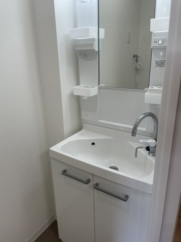 ビーコート熊内の洗面所