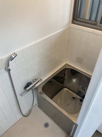 ビーコート熊内の浴室