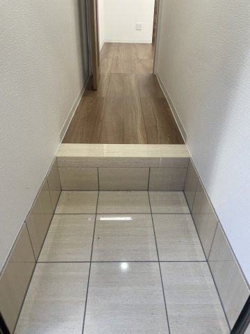 ビーコート熊内の玄関