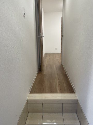 ビーコート熊内の玄関