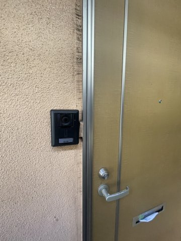 ビーコート熊内の玄関