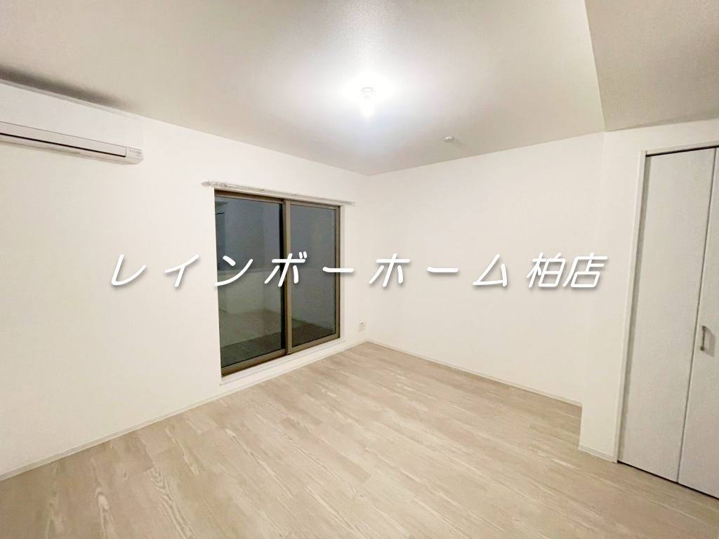 【仲介手数料：50％OFF】対象物件！の居間・リビング|使いやすい居間です