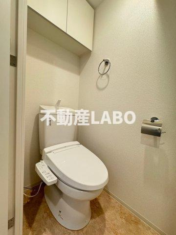 セレニテ難波グランデシュッドのトイレ