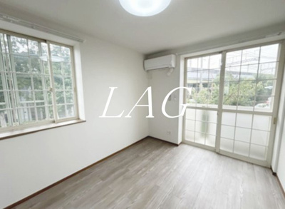 【居間・リビング】 | ウエストヒルズＳＨＯＮＡＮⅡ | 洋室のお部屋です。