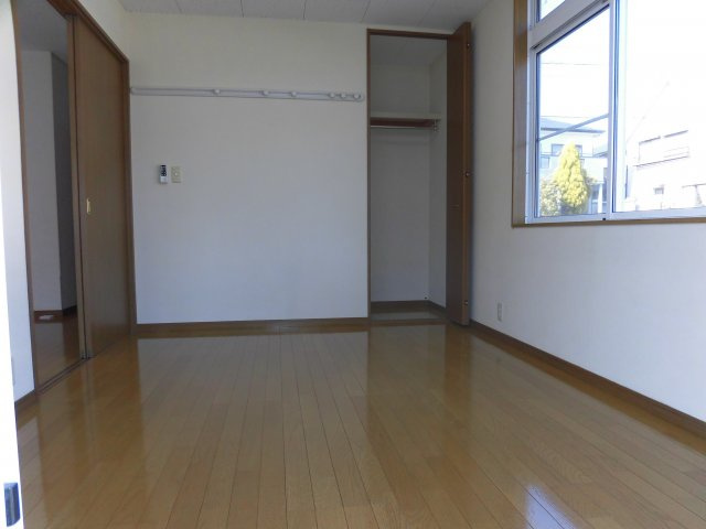 カトレア城ケ丘の収納|洋室6帖