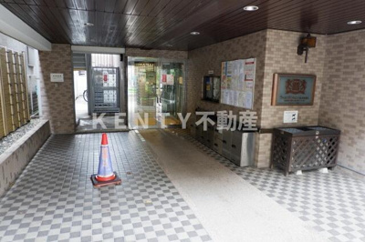 【エントランス】 | ライオンズマンション大森本町第３ | 清潔なエントランスです