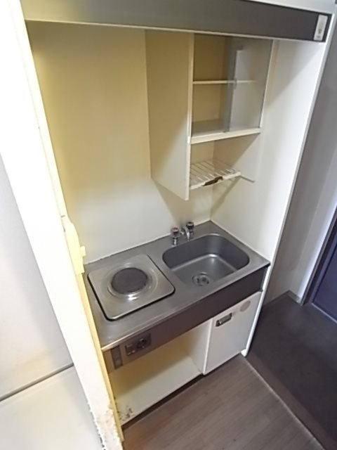 ドムール若山のキッチン