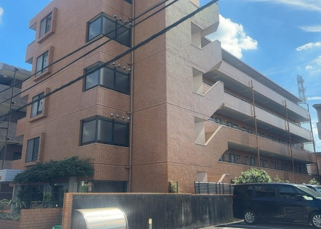 【現況写真】 | ダイアパレス相模原Ⅱ | 眺望の良さを楽しめるダイニングキッチンで家族団らんの時間を過ごしてはいかがでしょうか。バルコニーから見える景色を家族で眺める時間は、時間が経つのを忘れてしまいそうですね。是非、現地を見に行きましょう！