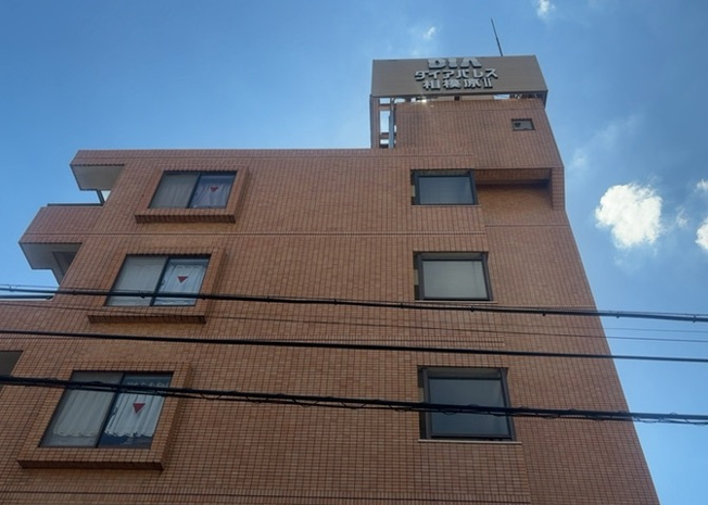 【構造・工法・仕様】 | ダイアパレス相模原Ⅱ | ＲＣ造、Reinforced Concreteは直訳すると補強されたコンクリートです。主に柱や梁・床・壁が鉄筋とコンクリートで構成おり、鉄筋を組んだ型枠にコンクリートを流し込んで固めたものを指します。