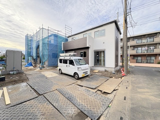 三郷市鷹野4丁目　新築戸建　全2棟　B号棟の外観|現地の写真になります。