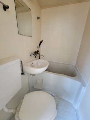 【浴室】 | メゾンサンライズ