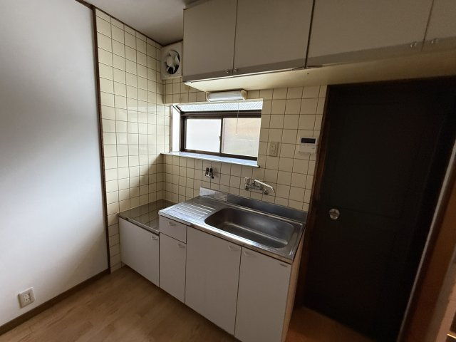 大黒町１丁目貸家のキッチン