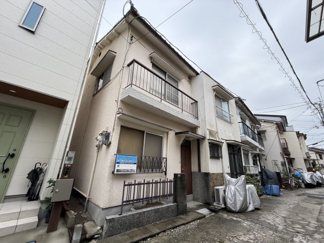 大黒町１丁目貸家の外観