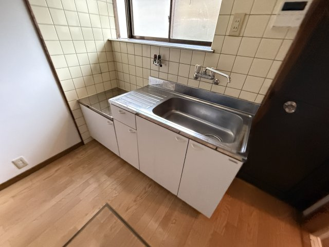 大黒町１丁目貸家のキッチン