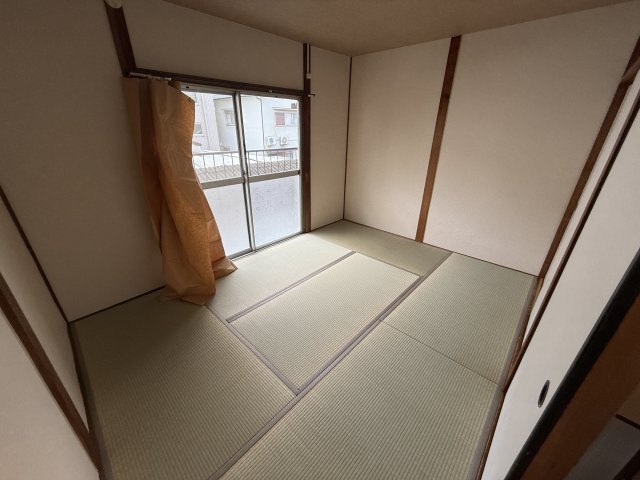 大黒町１丁目貸家の居間・リビング