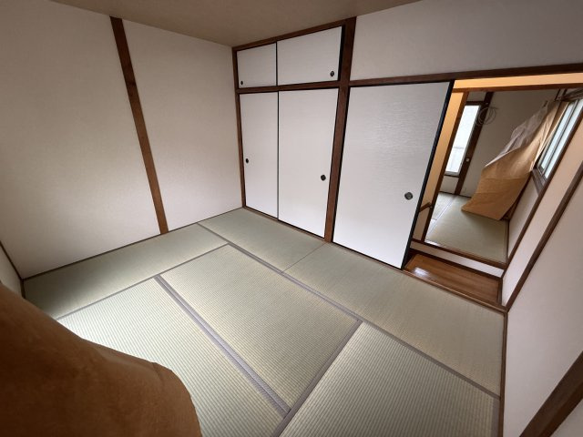 大黒町１丁目貸家の居間・リビング