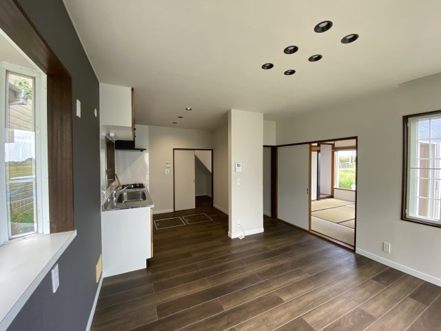 建005の居間・リビング