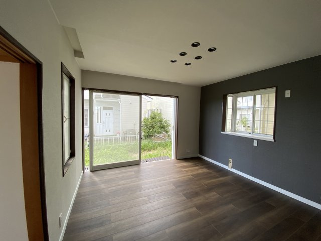 建005の居間・リビング