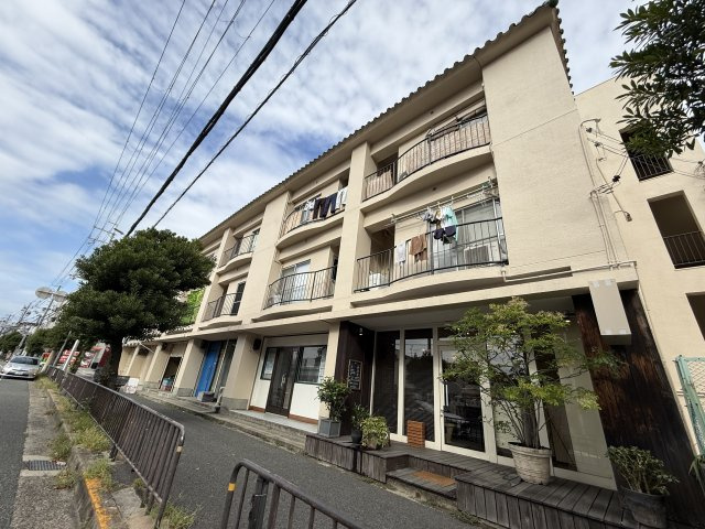 永田マンションの外観