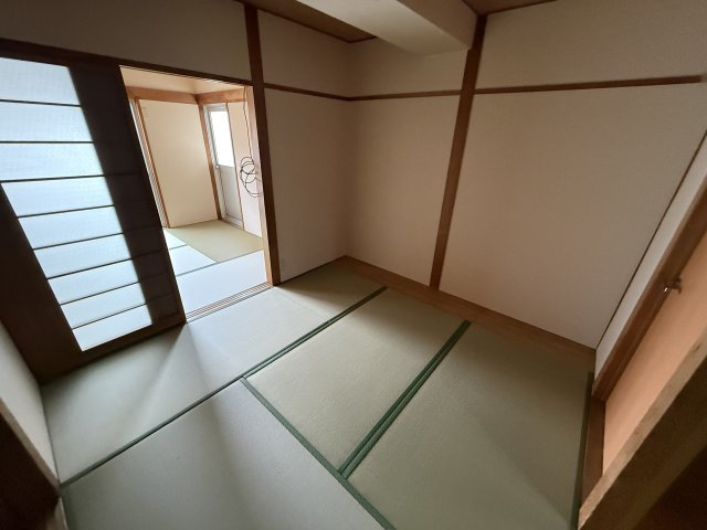 永田マンションの寝室