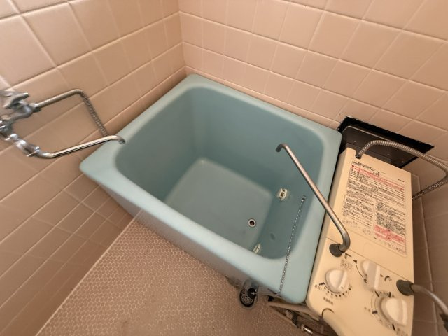 永田マンションの浴室