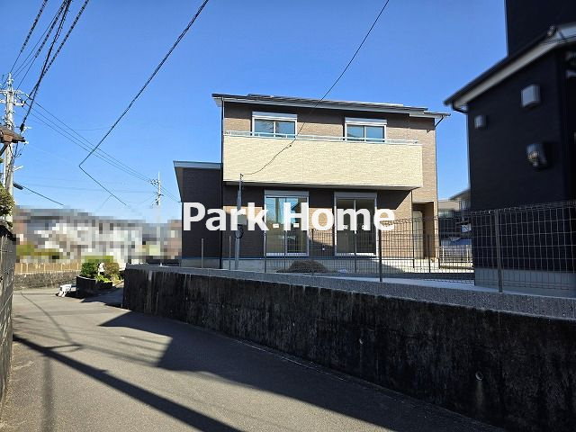 高知市福井町 -B号地- 新築戸建ての前面道路含む現地写真