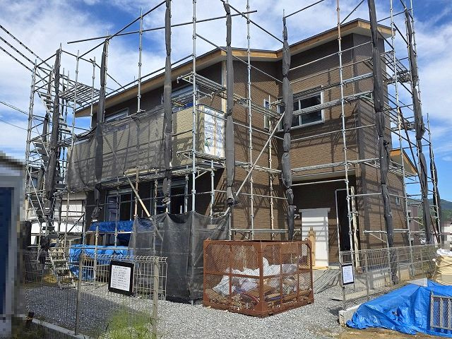 高知市福井町 -B号地- 新築戸建ての前面道路含む現地写真