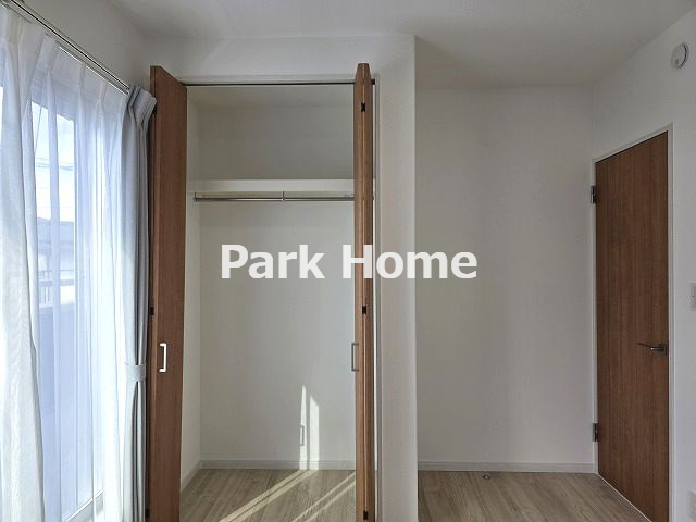 高知市福井町 -B号地- 新築戸建ての収納|２F:5.2洋室クローゼット