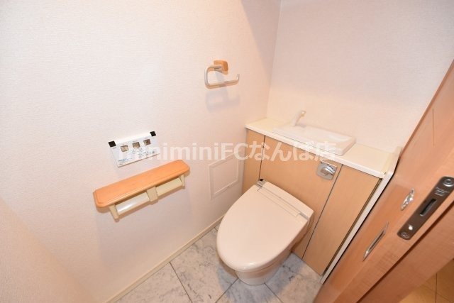 リーガル四ツ橋筋のトイレ