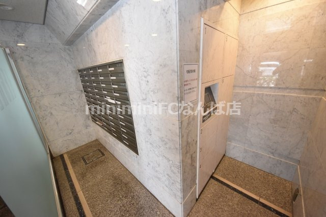 リーガル四ツ橋筋