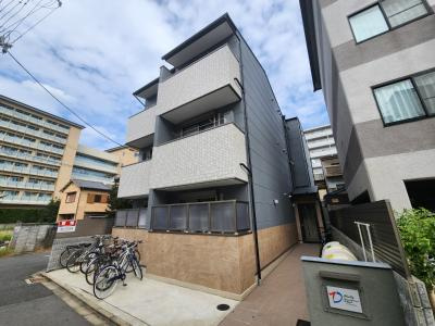 フラッティ天神川三条の外観