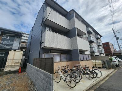 フラッティ天神川三条の外観