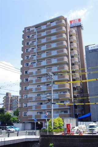 熊本市中央区坪井１丁目の賃貸マンションの外観