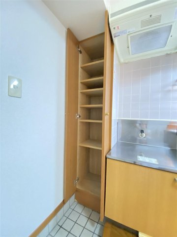 熊本市中央区坪井１丁目の賃貸マンションの玄関