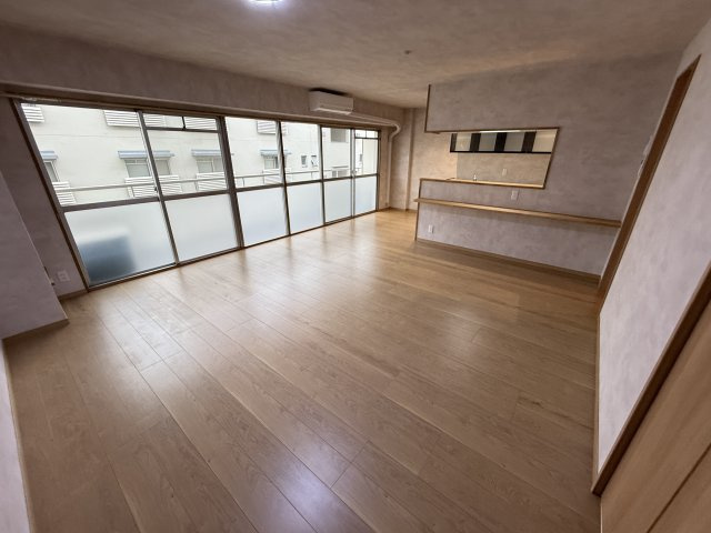 コーポ津雲台の居間・リビング