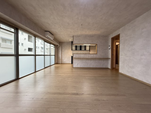 コーポ津雲台の居間・リビング