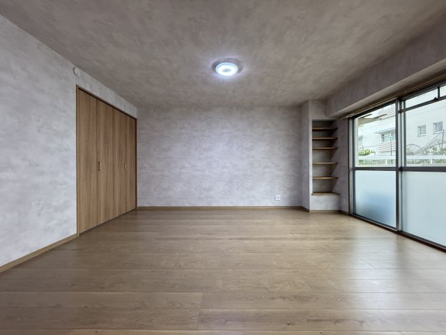 コーポ津雲台の居間・リビング