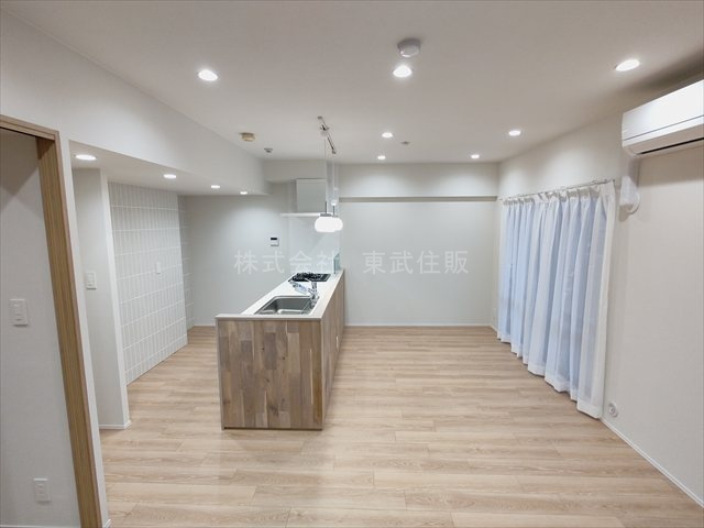 【ダイニング】 | サンマンションアトレ川越 | 食卓を囲むダイニング