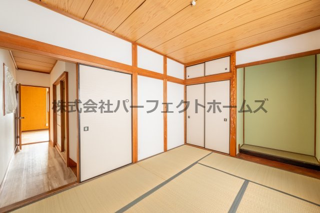 八幡市橋本糸ヶ上戸建　賃貸の和室|和室があれば、来客や子供用のスペースとして活躍します