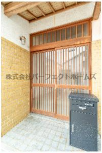 八幡市橋本糸ヶ上戸建　賃貸の設備|宅配BOX