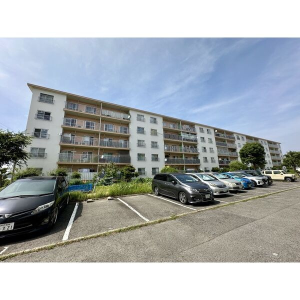 東垂水住宅7号棟の外観
