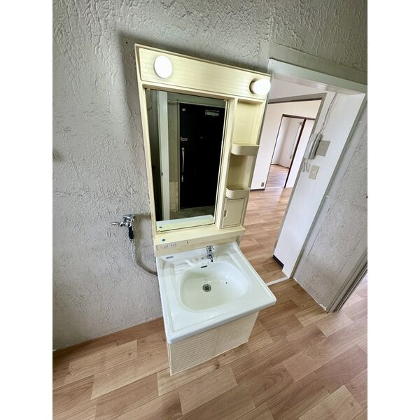 東垂水住宅7号棟の洗面所