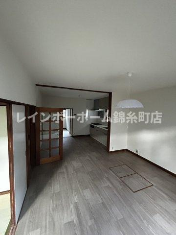 市川新田五丁目の居間・リビング|※別部屋参照写真になります。