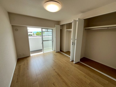 【洋室】 | ステーションプラザ泉ヶ丘