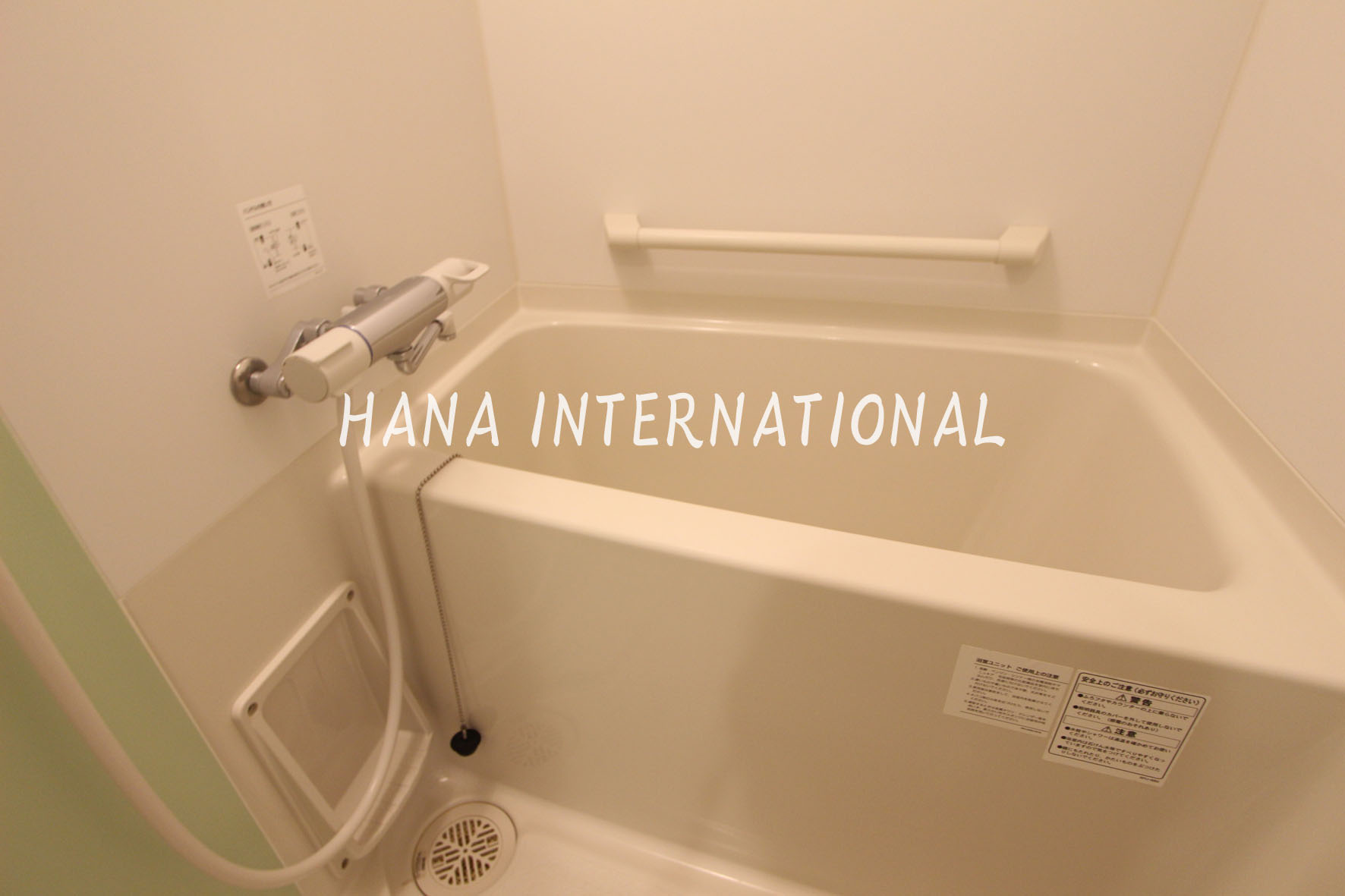 レオネクストシュエットフルールの浴室