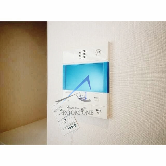 プレール・ドゥーク東向島のセキュリティ|モニター付きインターホンです。