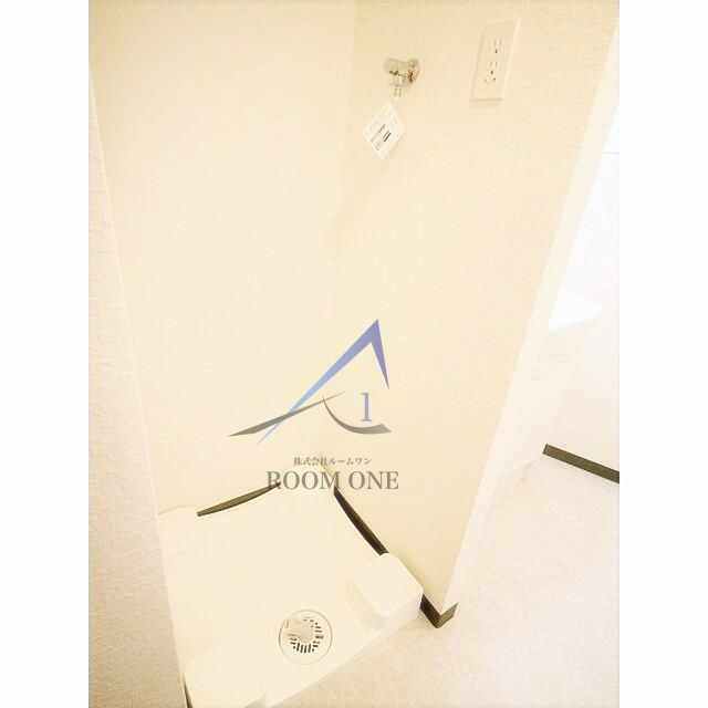 プレール・ドゥーク東向島の設備|洗濯機置き場です。